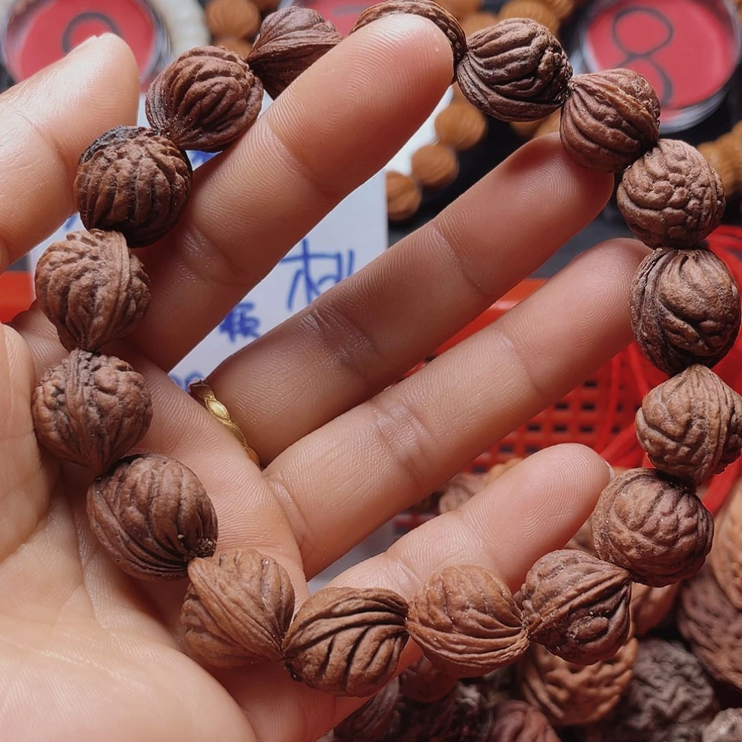 桃核手串解*?秦岭野生桃枭