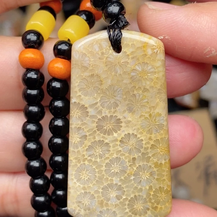 硅化珊瑚（珊瑚玉）手镯未镶嵌