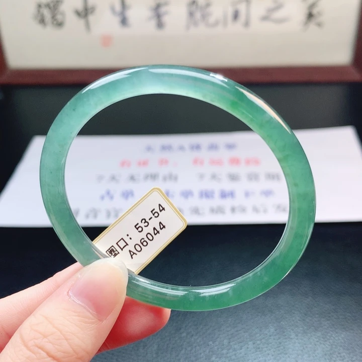 翡翠未镶嵌手镯翡翠手镯11