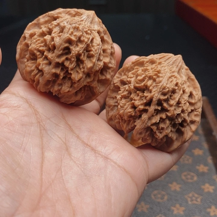 把件文玩核桃百花山46尺