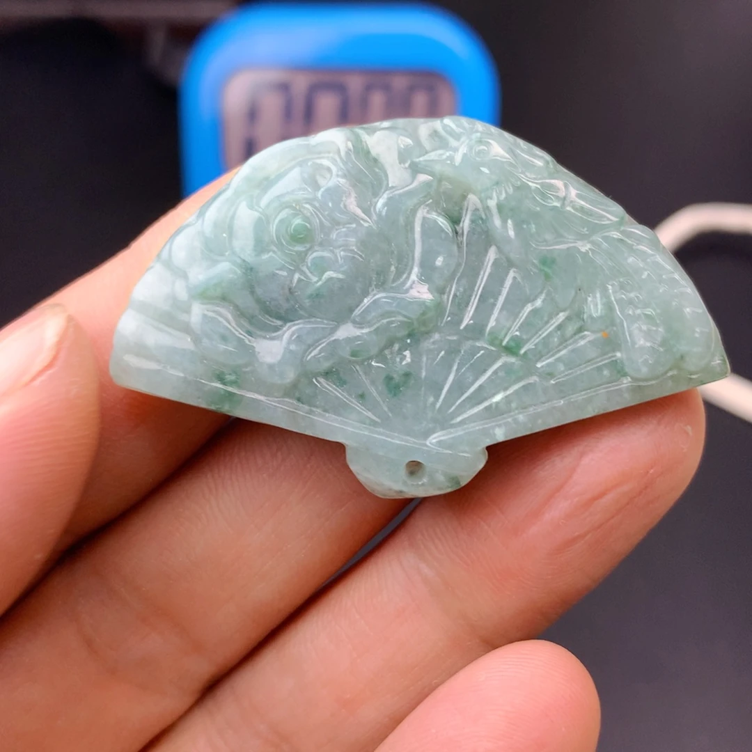 翡翠未镶嵌颈饰翡翠首饰和翡翠珠宝
