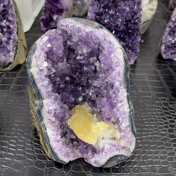 未镶嵌发饰水晶奇石路路通
