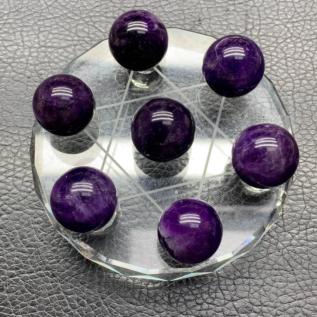 未镶嵌水晶大型摆件（非配饰）