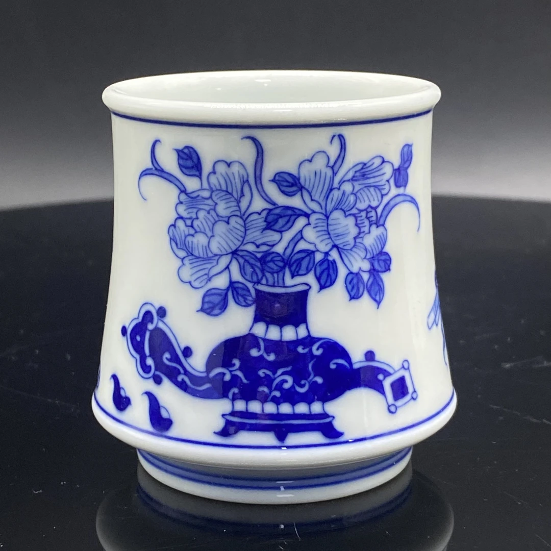 M008 青花博古纹杯 ZH226008