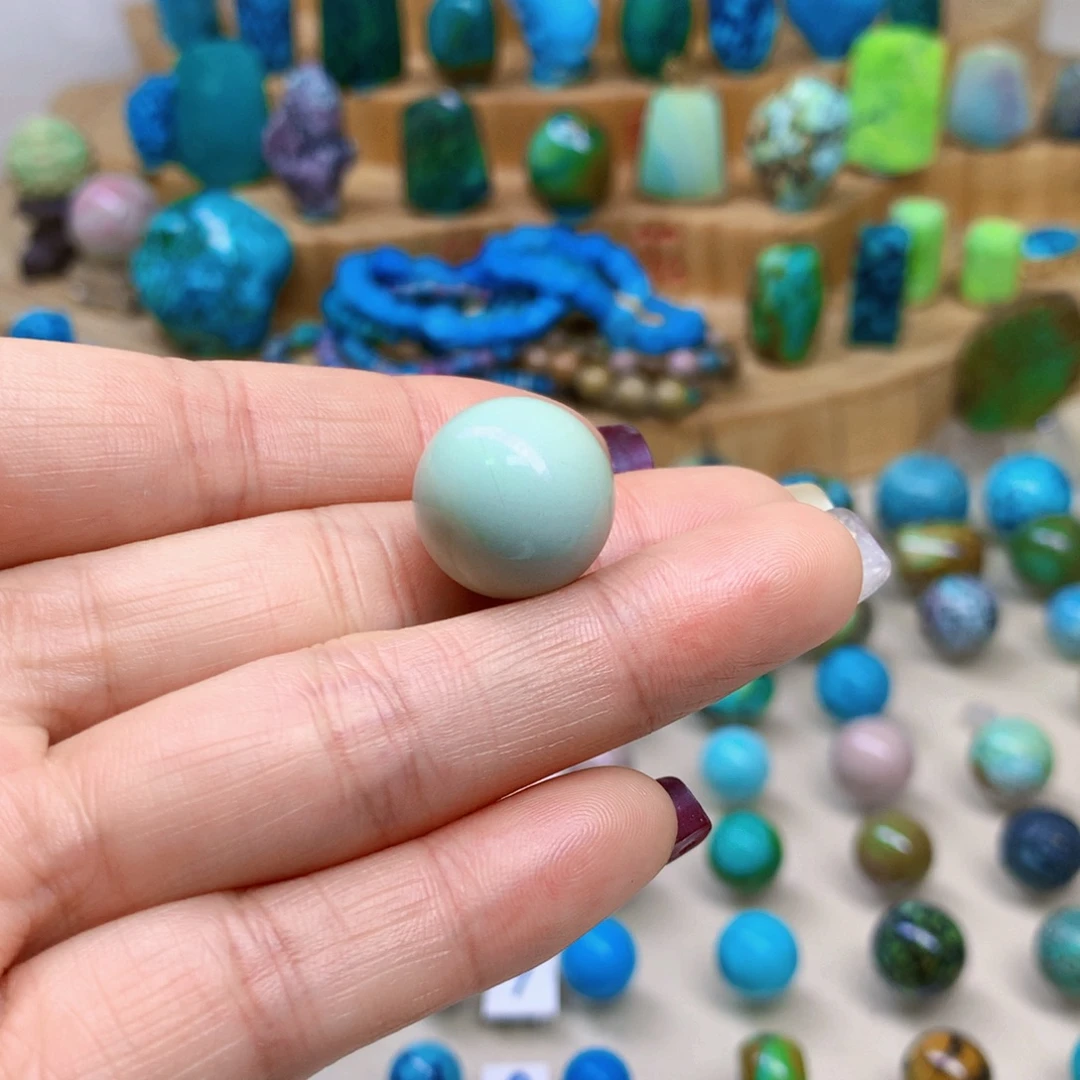 绿松石未镶嵌三彩随行