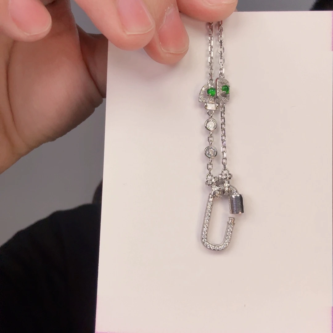 翡翠颈饰银S925镶嵌一件