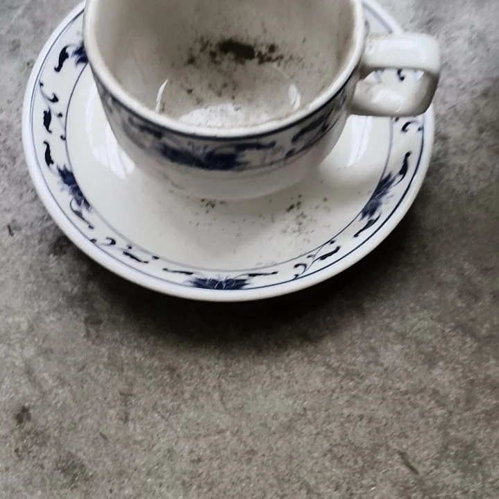 陶瓷盘子碗啥都有