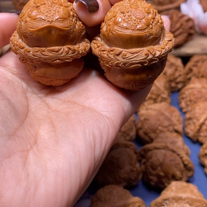 【闪购商品】手串/手链核桃༢****༢喜怒哀乐