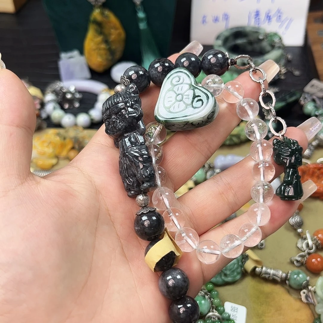 翡翠未镶嵌项链熊*熊