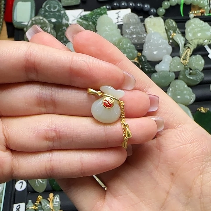 颈饰银S925镶嵌和田玉