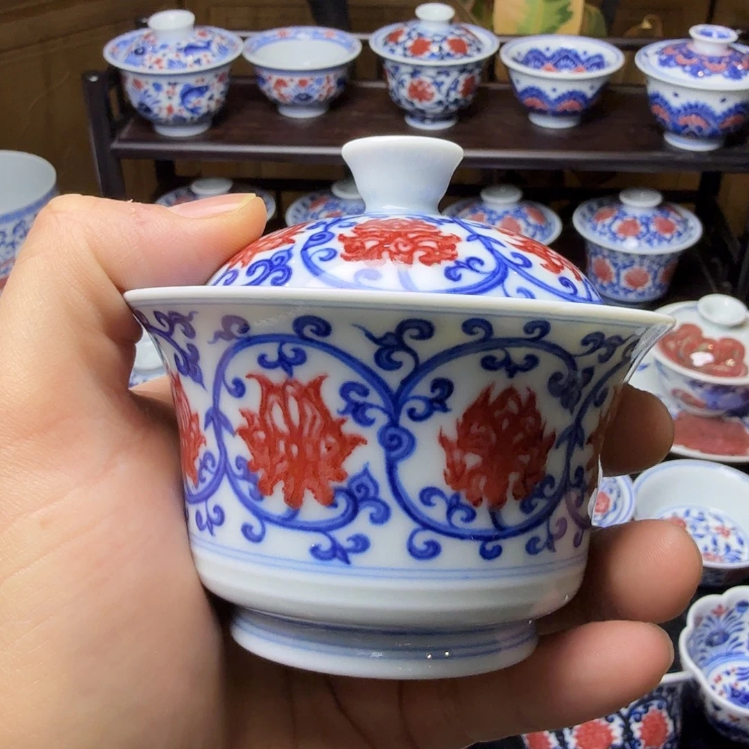 青花釉里红马蹄杯活动款微瑕