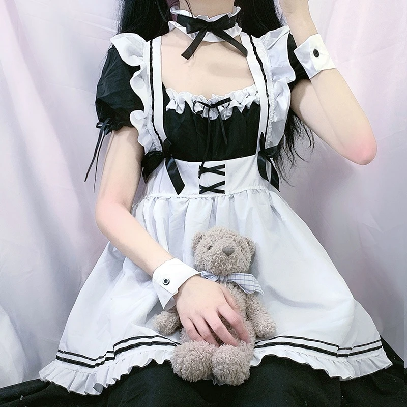 猪猪服饰⑨.⑨⑨样衣尾货  默认瑕疵  叫到名字下单  介意勿拍