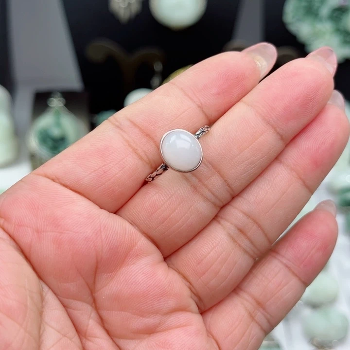 透闪石-蛇纹石玉银S925镶嵌戒指