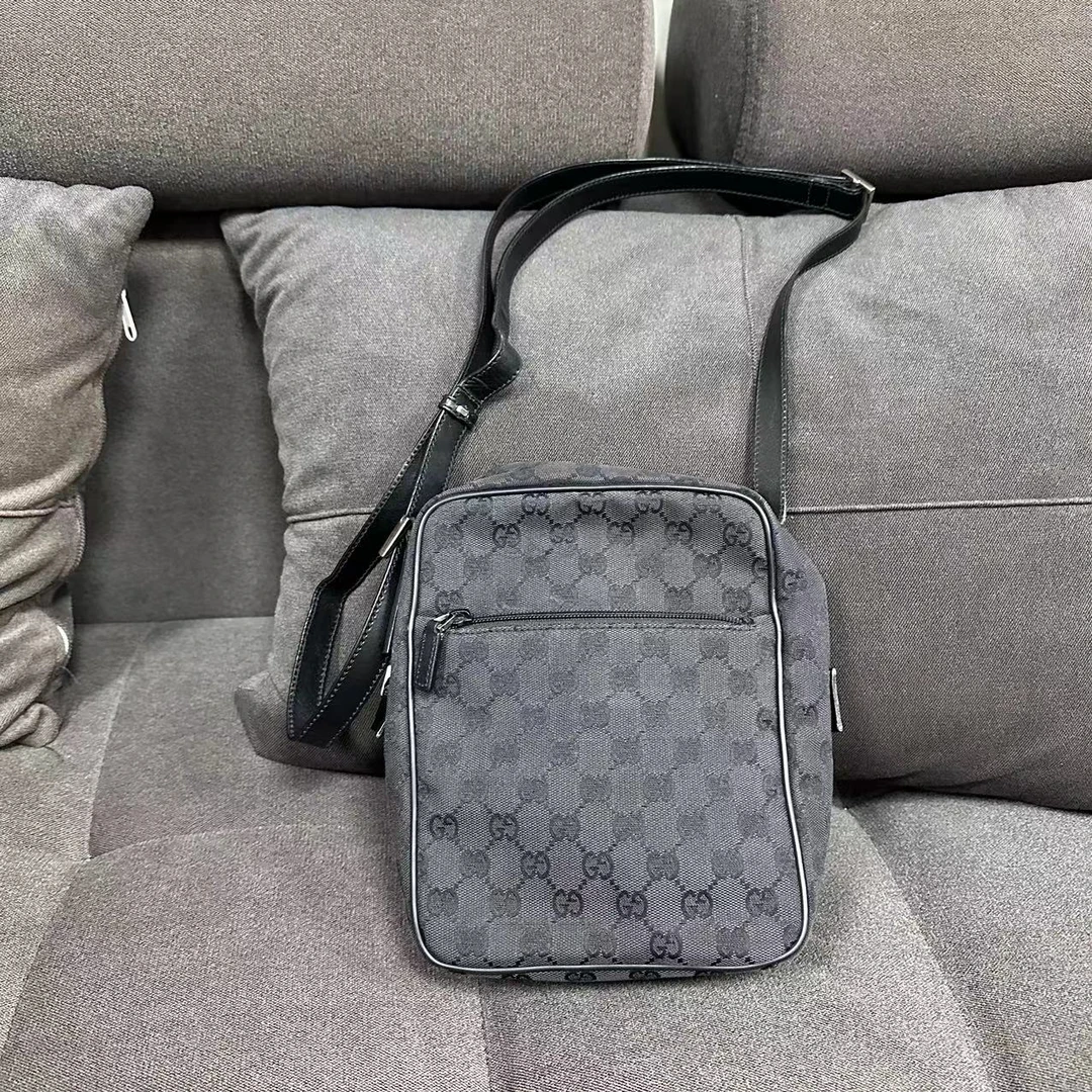 90新 GUCCI/古驰 兔兔奢 G专属/古驰斜挎包/240313012
