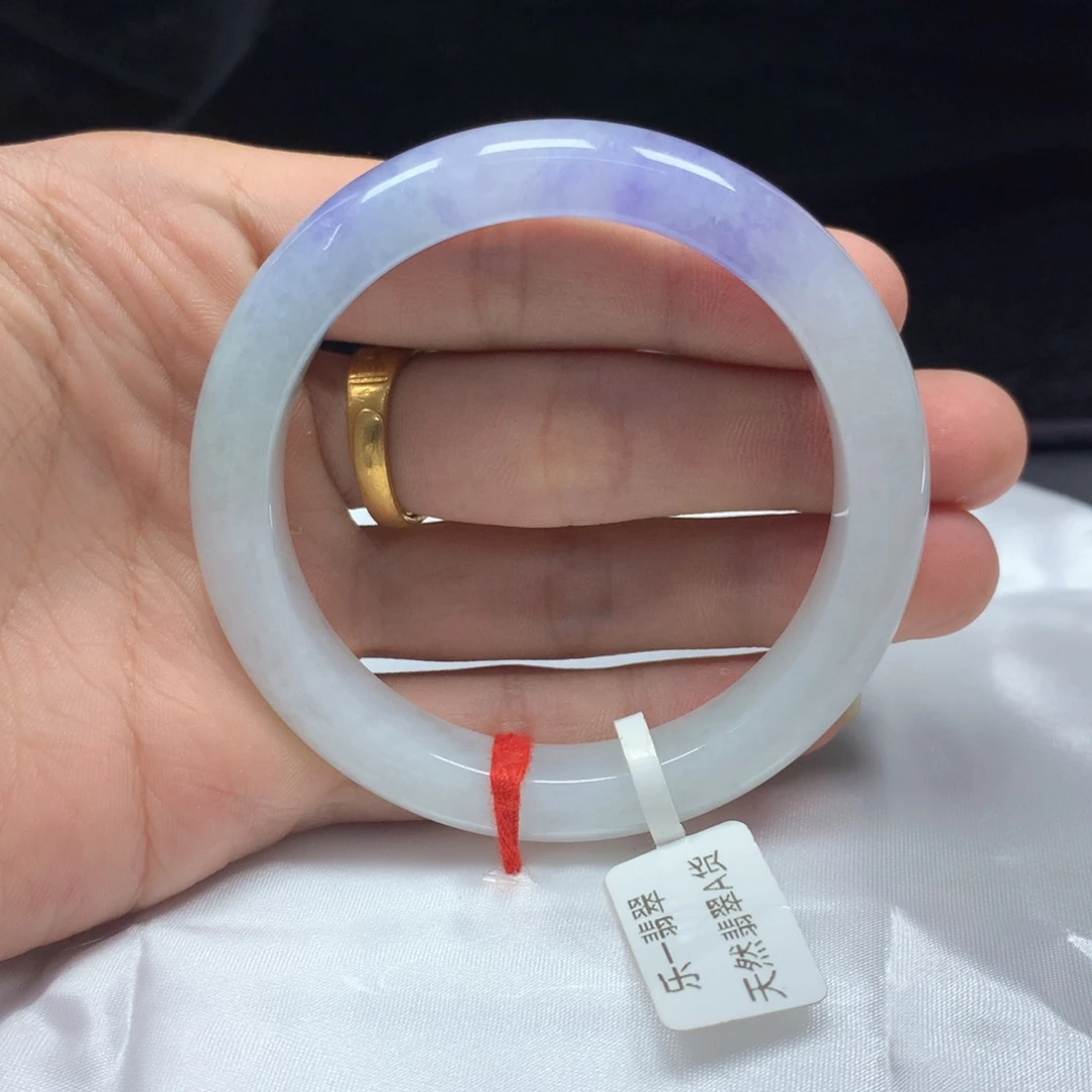 翡翠未镶嵌手镯（圆镯）54.1