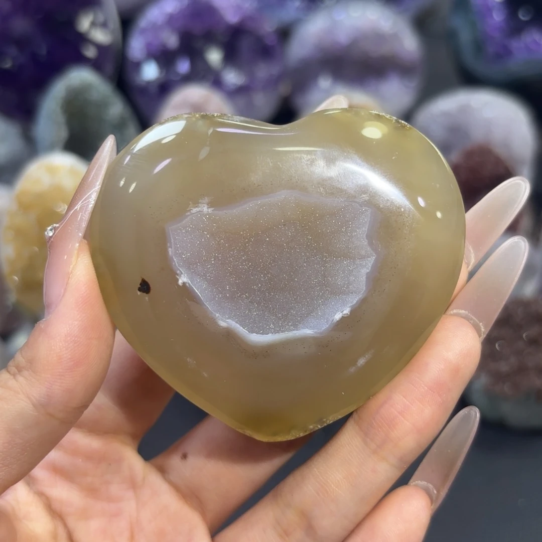 紫晶大型摆件（非配饰）未镶嵌全抛爱心