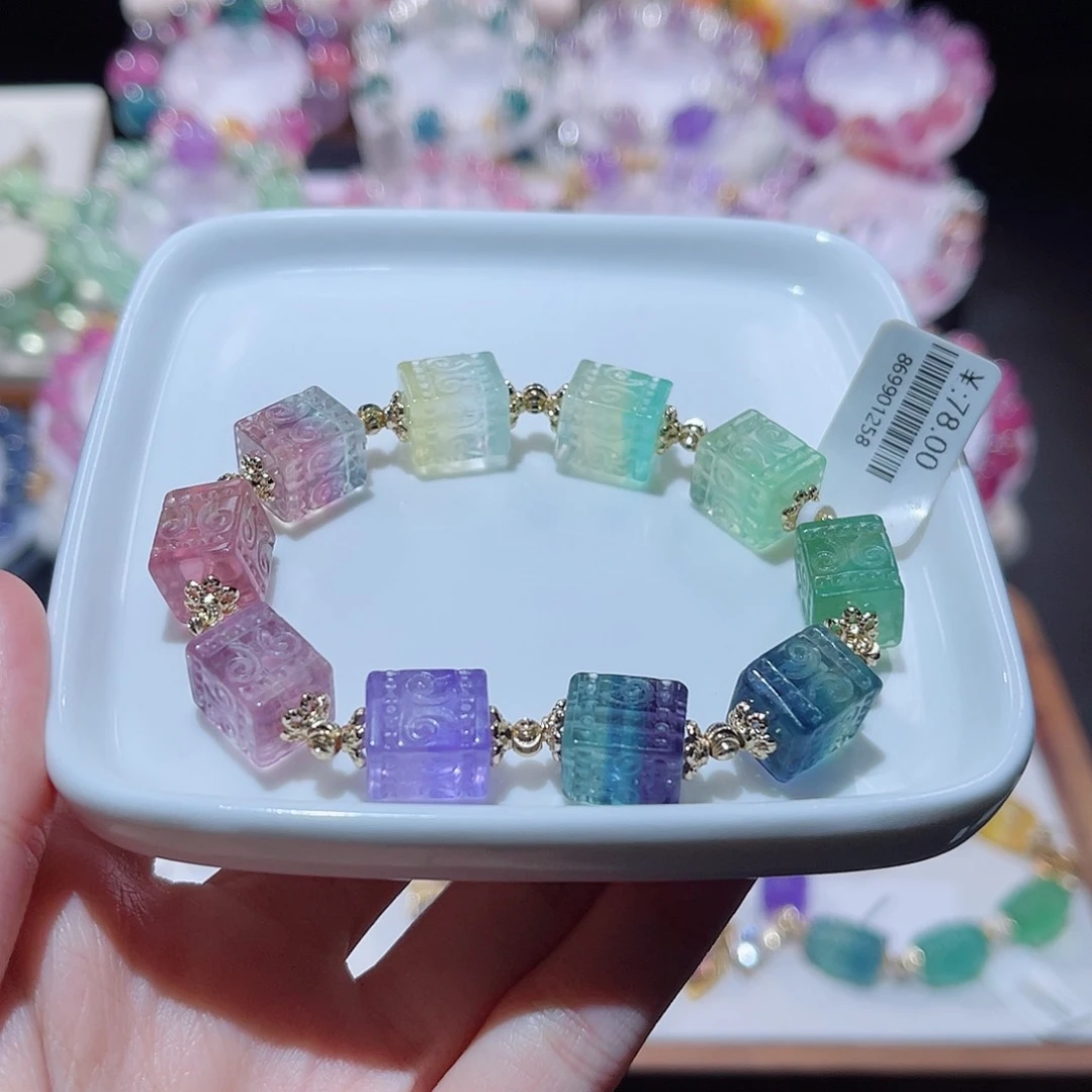 水晶手串未镶嵌回纹方糖萤石