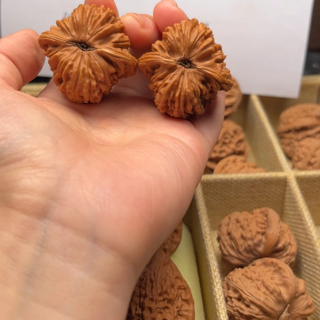 文玩核桃吊坠38➕四座楼