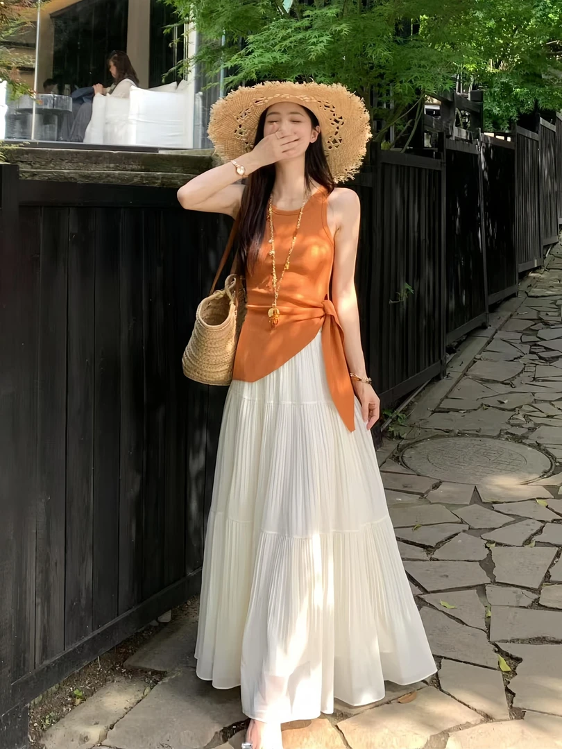 夏季女装套装2025新款气质圆领开叉绷带背心收腰上衣百搭半身裙子