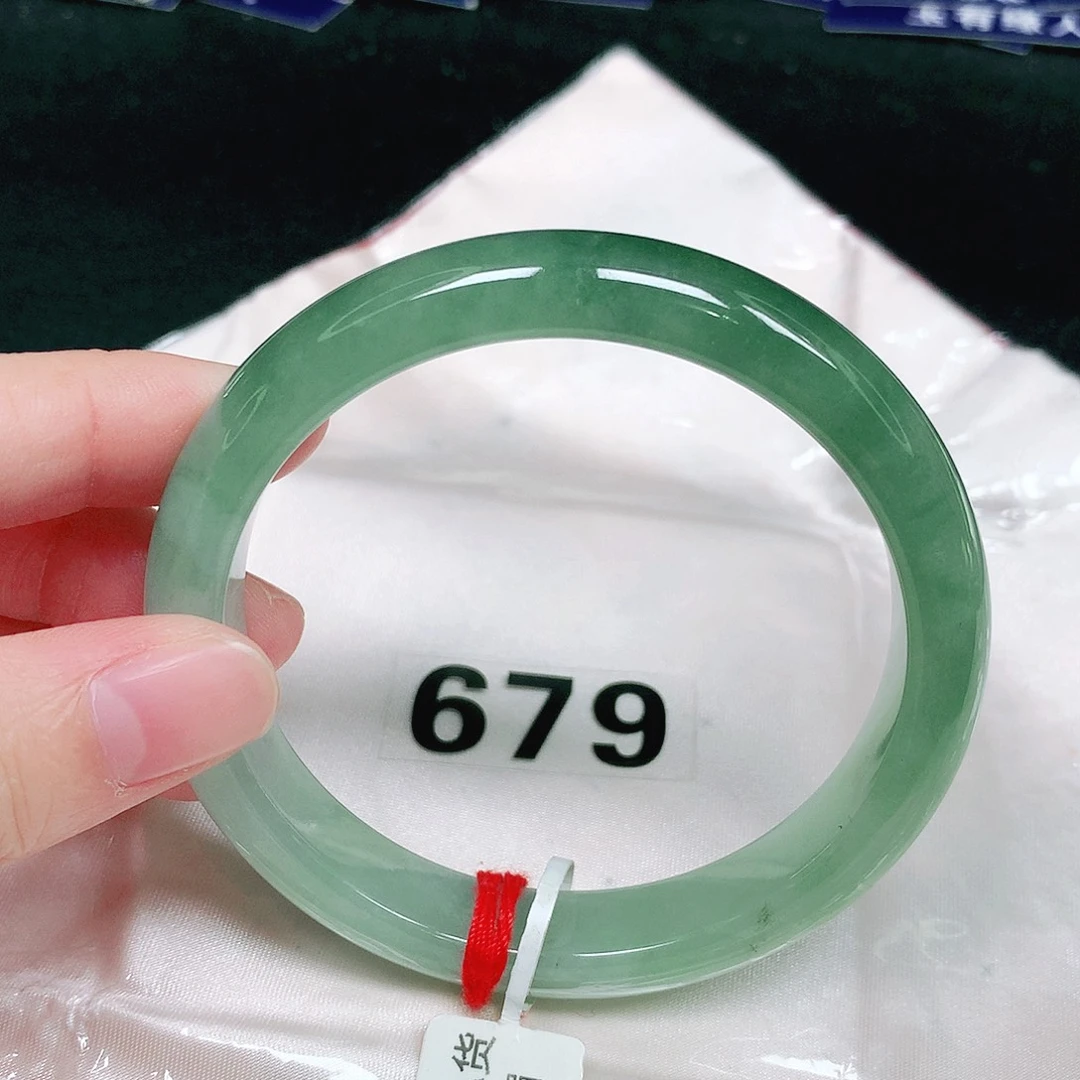 翡翠未镶嵌手镯翡翠手镯未镶嵌