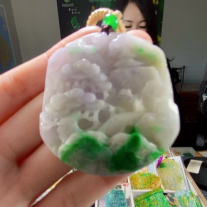 颈饰未镶嵌翡翠翡翠