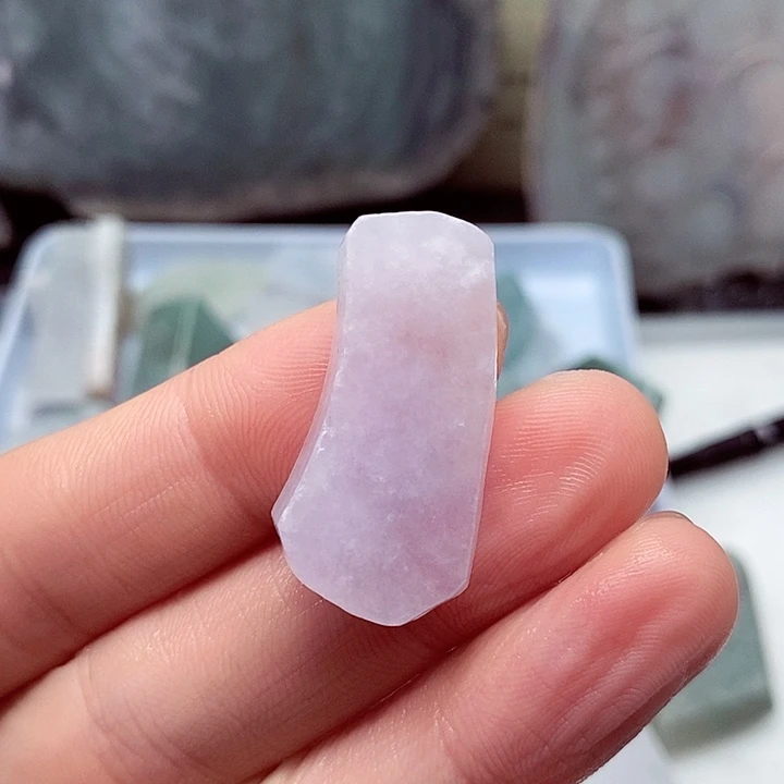 翡翠颈饰未镶嵌缅甸翡翠A货边角