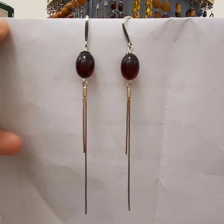 血珀银S925镶嵌耳饰琥珀