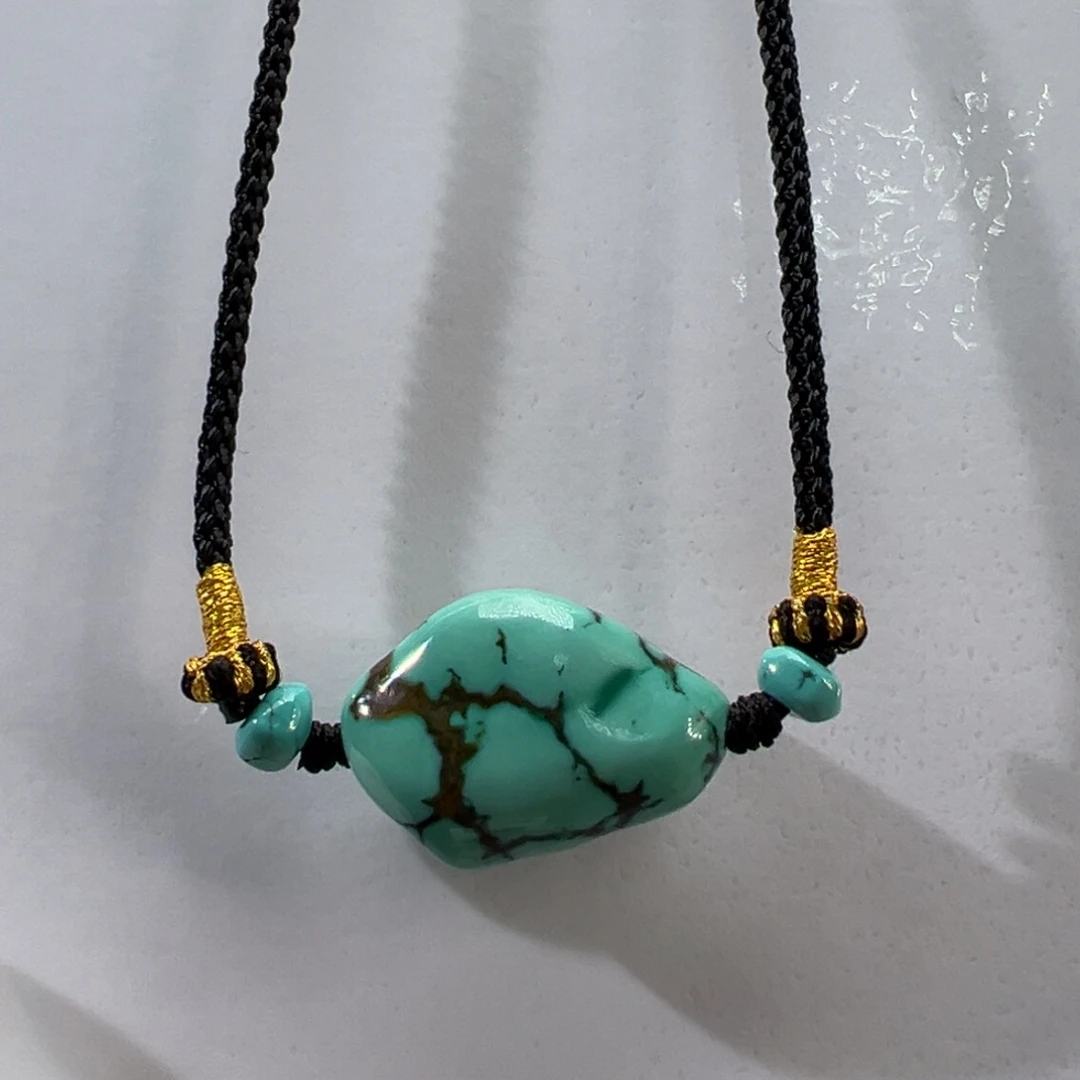 绿松石未镶嵌挂件