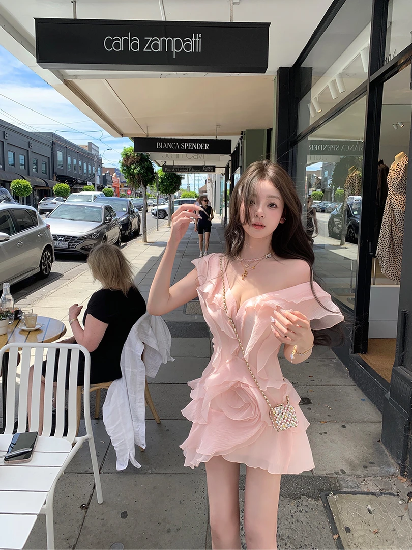 【法兰西玫瑰】设计感辣妹气质荷叶边飘逸仙气连衣裙女2025新款短裙