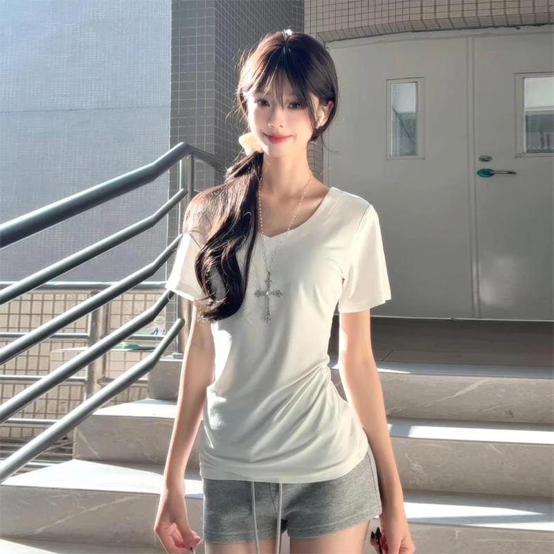 白色v领正肩短袖T恤女2025新款夏季辣妹修身内搭收腰短款上衣体恤