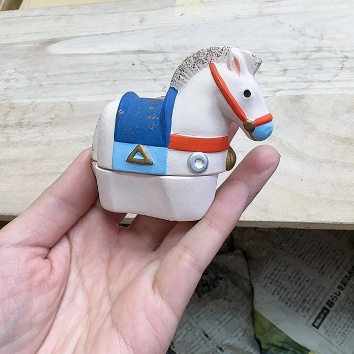 精品瓷器。