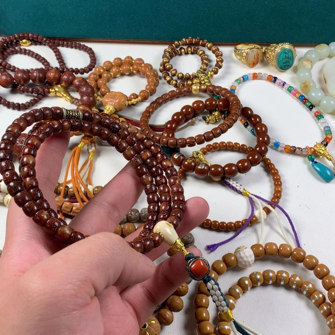 吊坠星月菩提。。。。。。。。。。