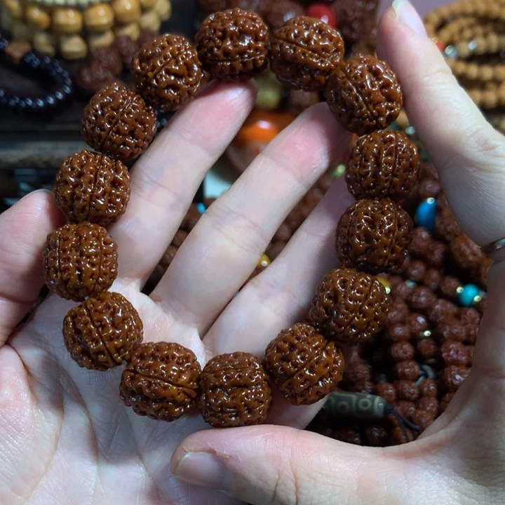 金刚菩提吊坠跳跳龙小金刚菩提