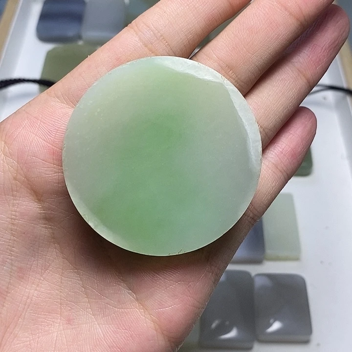 和田玉未镶嵌颈饰爱****包