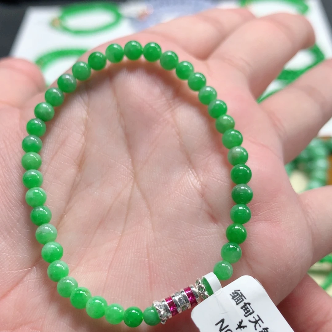 翡翠未镶嵌手链翡翠