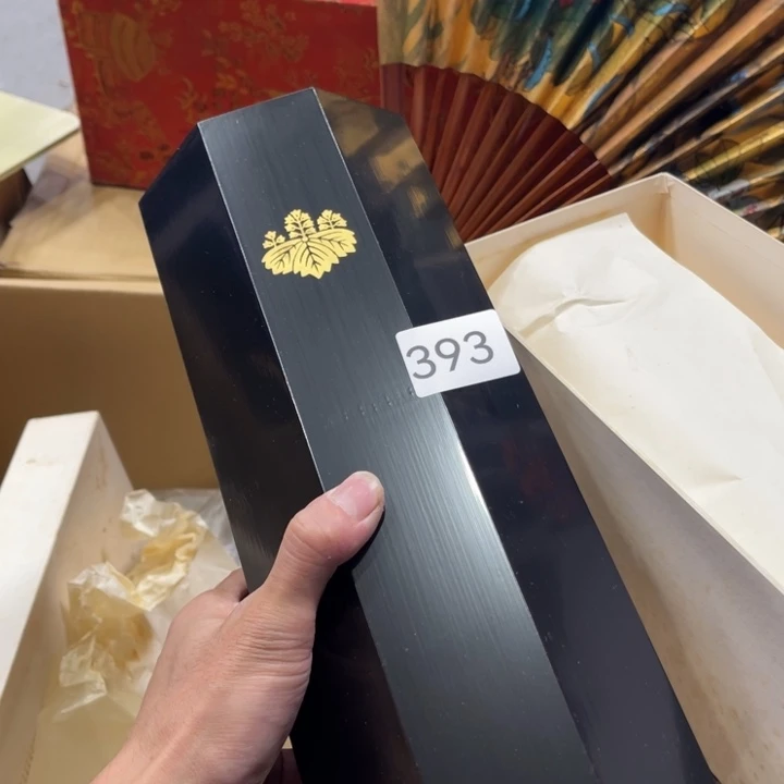 中古物品默认微瑕不退不换