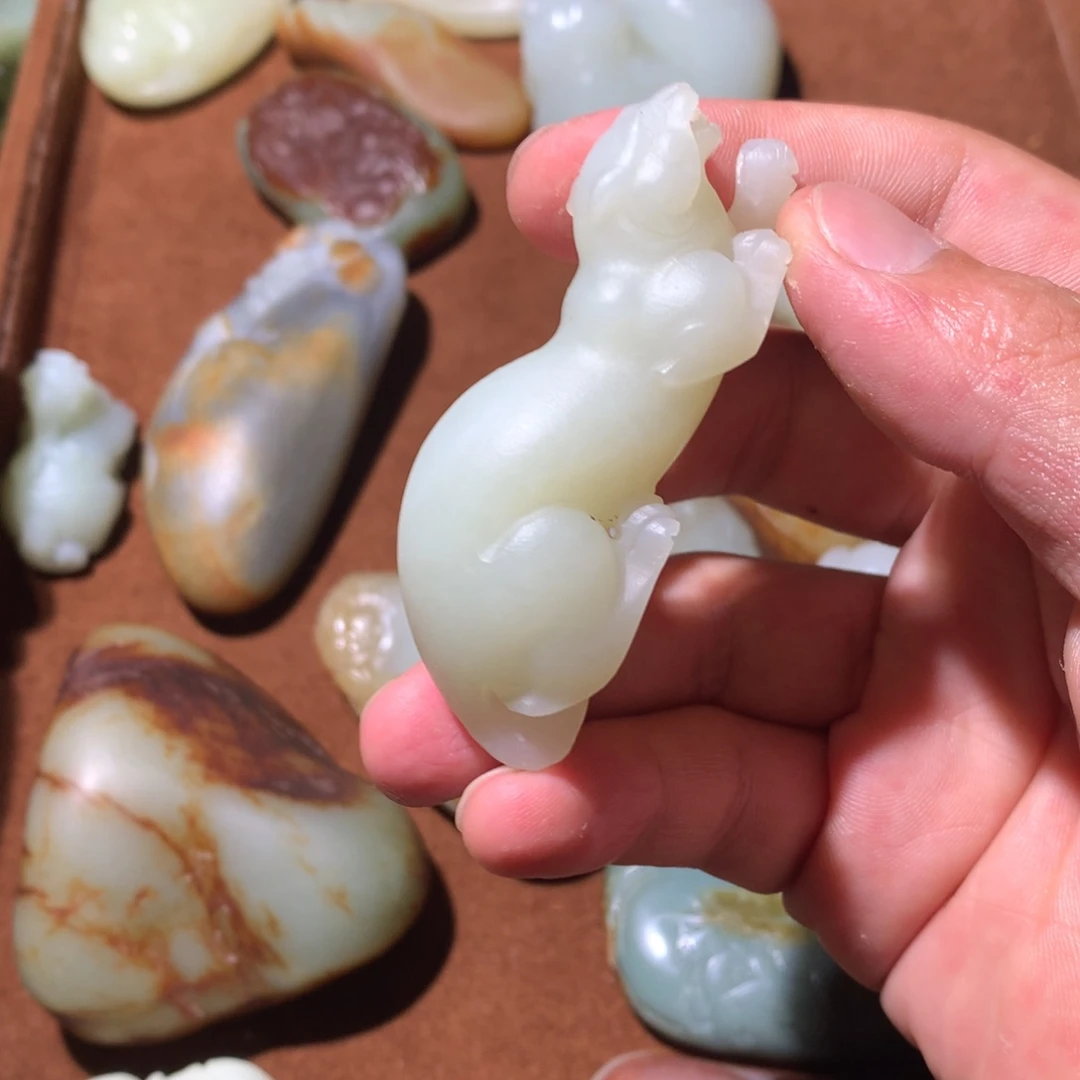 和田玉（糖玉）未镶嵌挂件