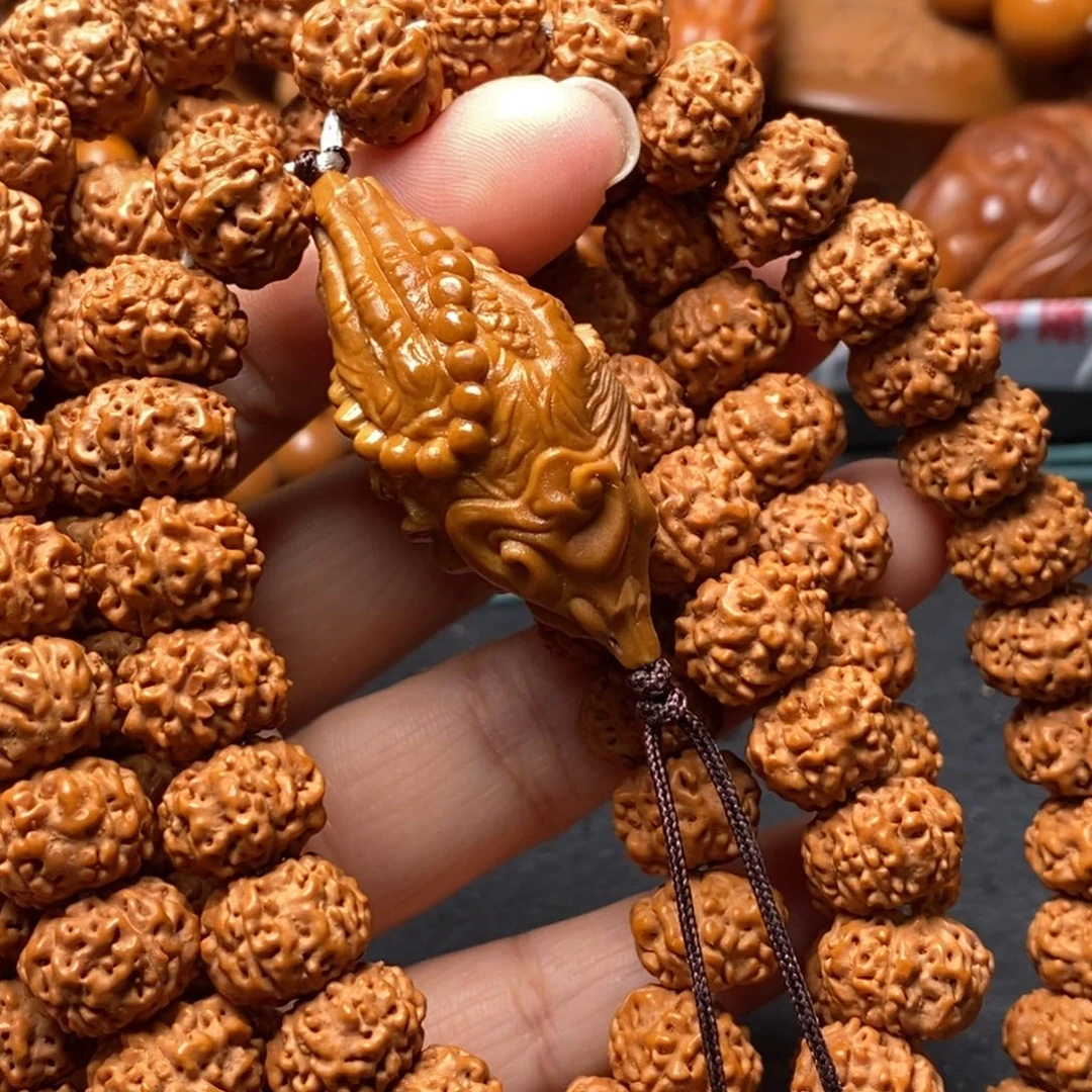 吊坠猴头核桃橄榄