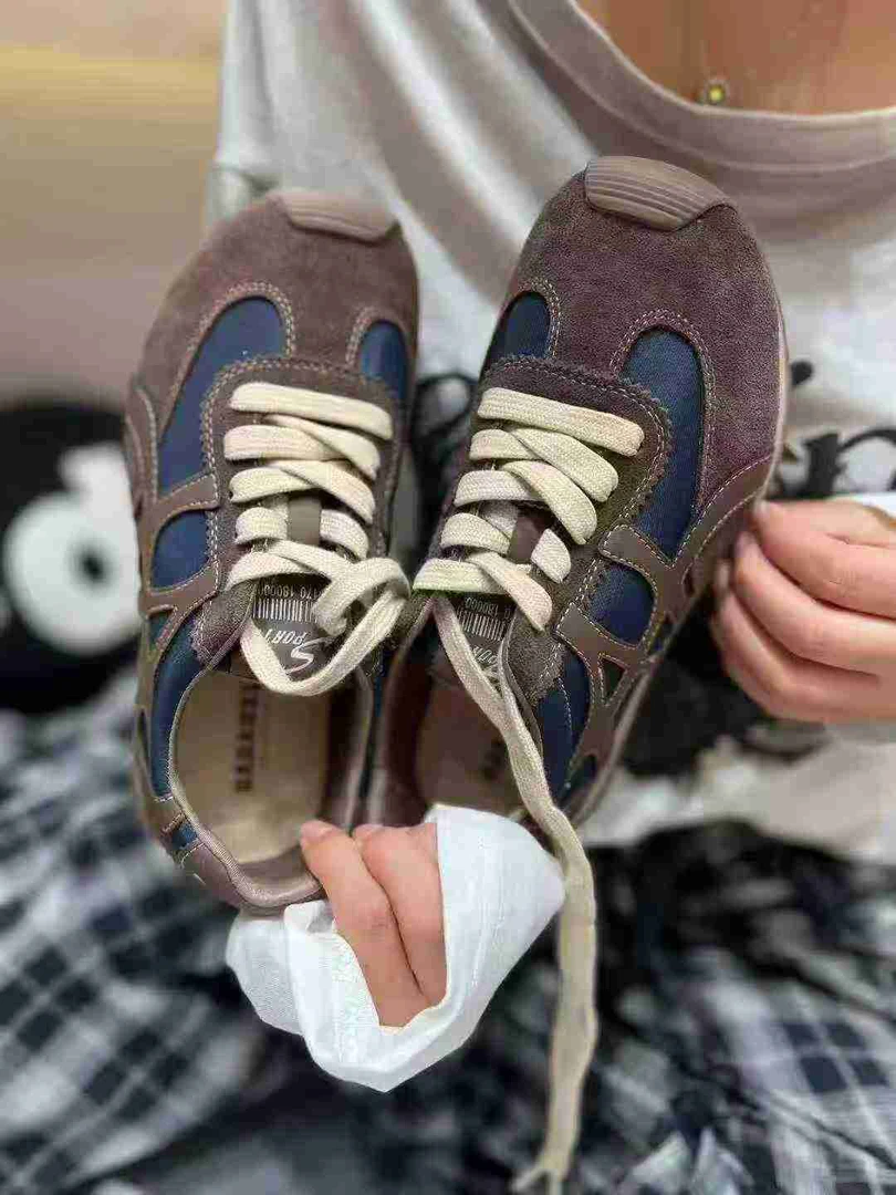 2025秋季新款真皮德训鞋女百搭平底复古阿甘鞋磨砂真皮休闲鞋子