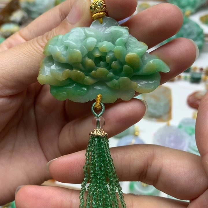 颈饰未镶嵌翡翠翡翠