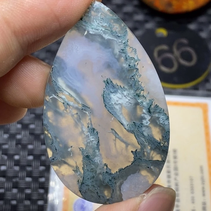 玛瑙/玉髓颈饰未镶嵌用****。