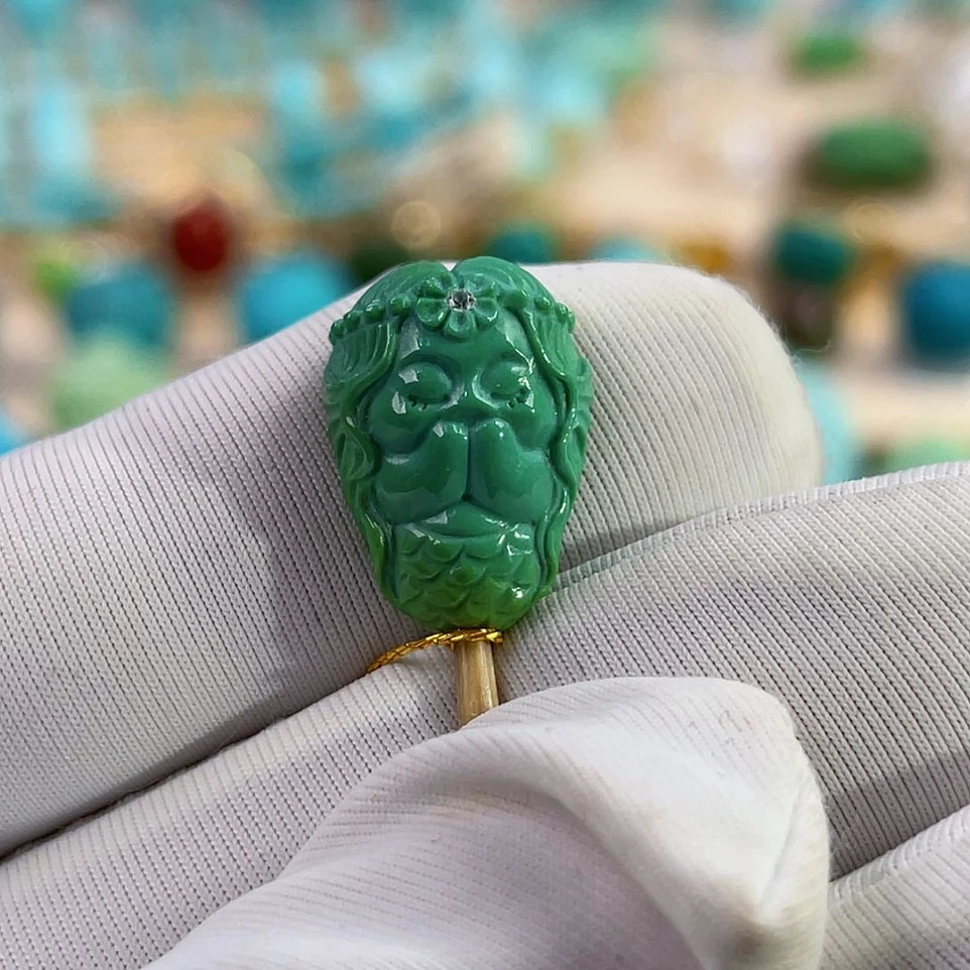 未镶嵌绿松石珠宝奇石