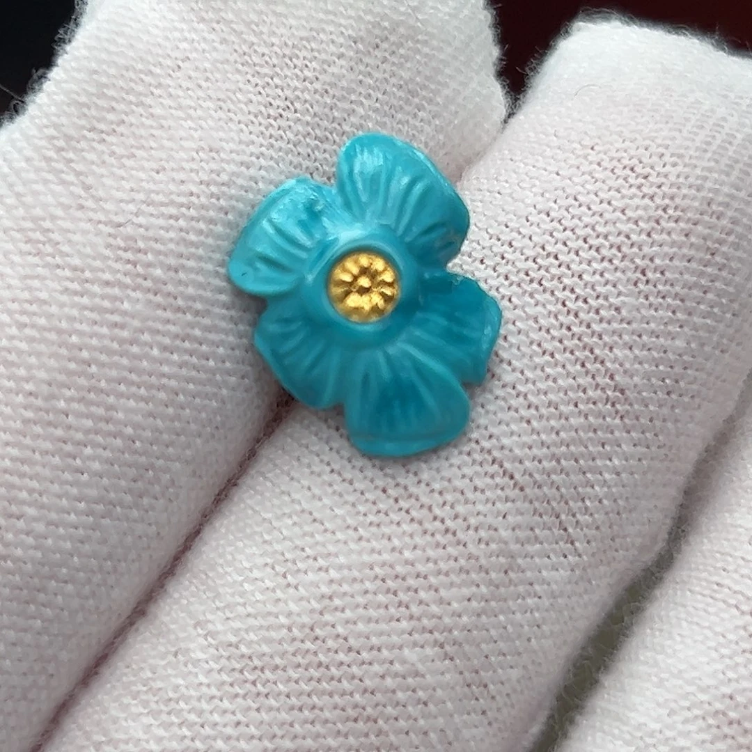 绿松石未镶嵌珠宝奇石