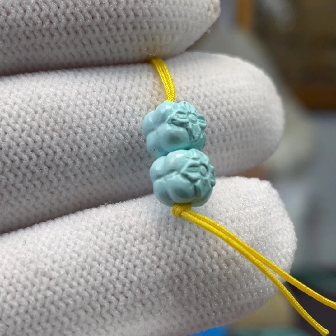 绿松石未镶嵌挂件