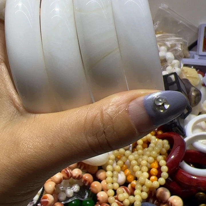 大果紫檀（缅甸花梨）纯色大白手镯