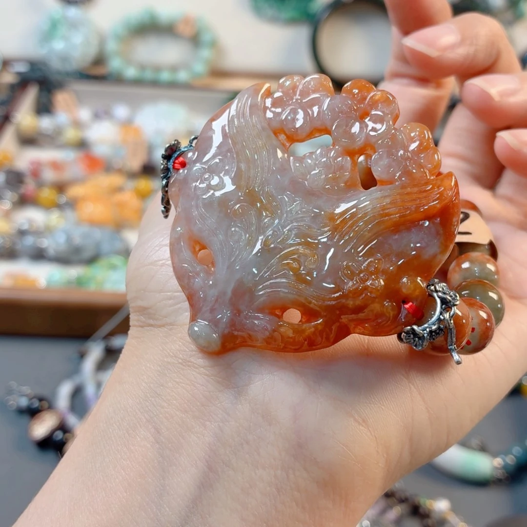 ****桃翡翠未镶嵌颈饰手串