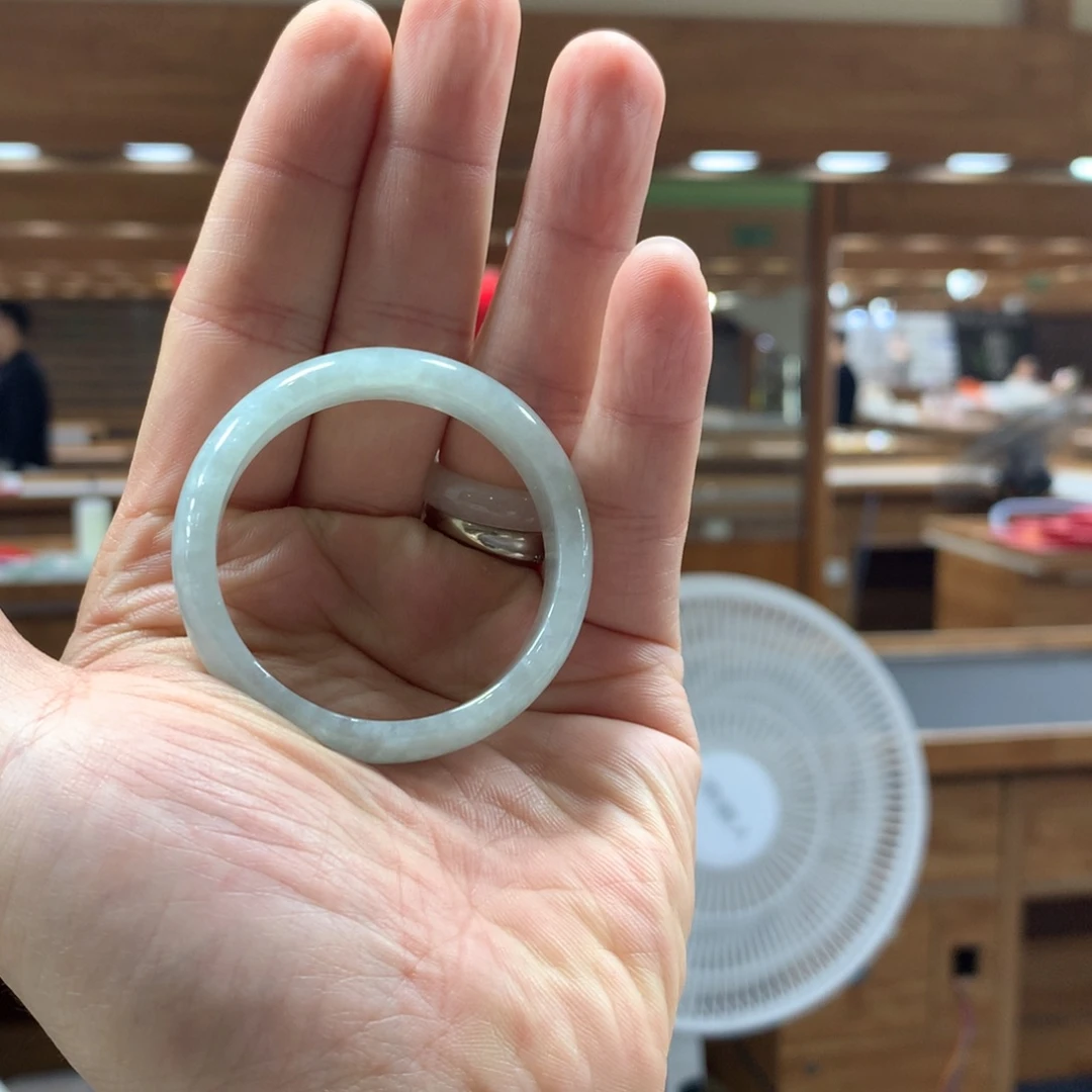 _***.翡翠未镶嵌手镯福利