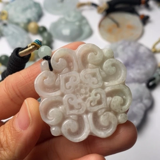 翡翠未镶嵌挂件翡翠