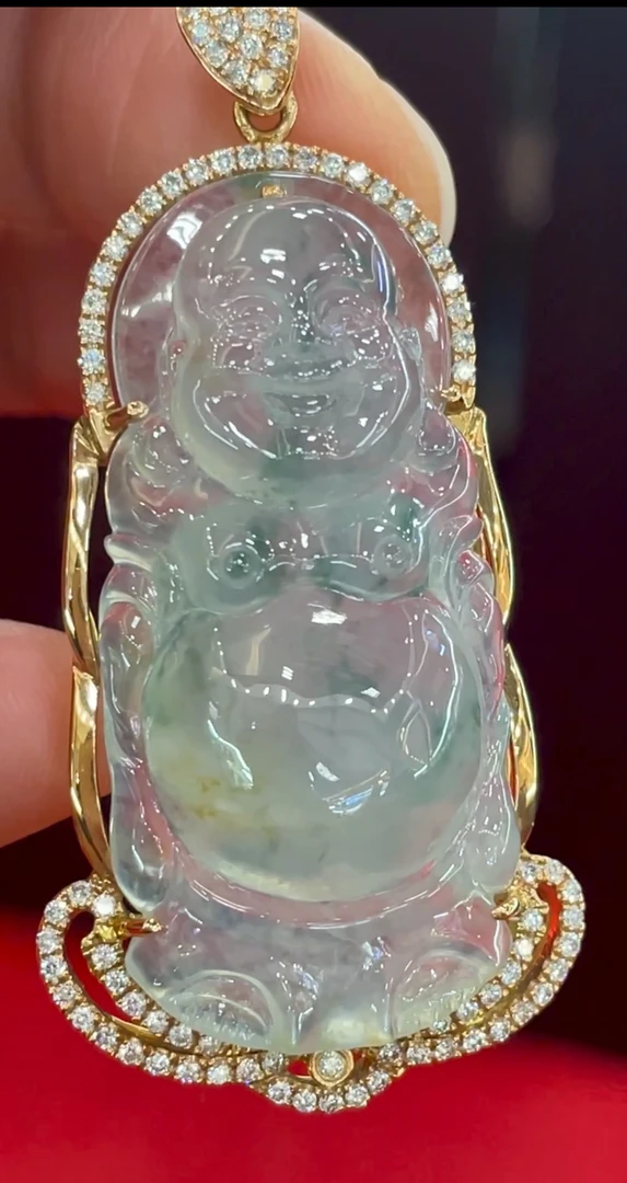 缅甸翡翠A货冰飘蓝花佛公吊坠裸石：41.7*19.6*9