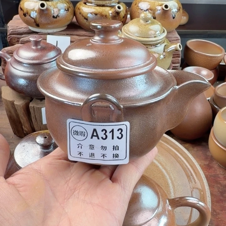 宠***爱建水紫陶白泥柴烧手抓壶